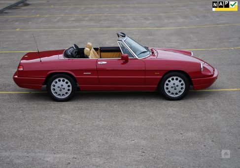 Alfa Romeo Spider, 1990