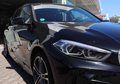 BMW 118, 2020