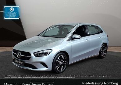 Mercedes-Benz B 180, 2026