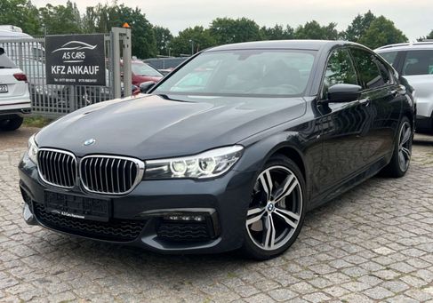 BMW 730, 2018