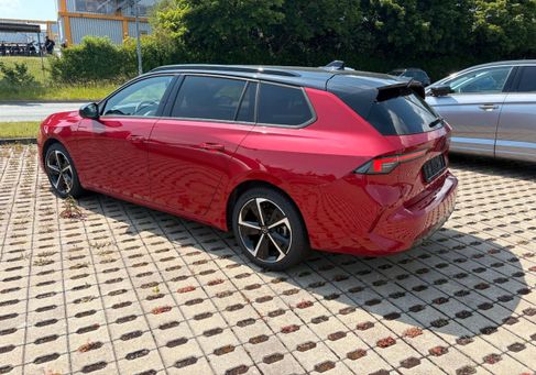 Opel Astra, 2024