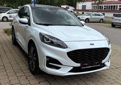 Ford Kuga, 2022