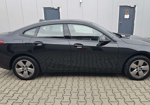 BMW 216, 2023 2