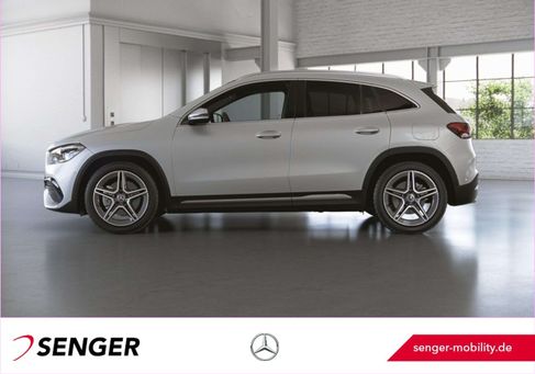 Mercedes-Benz GLA 250, 2020