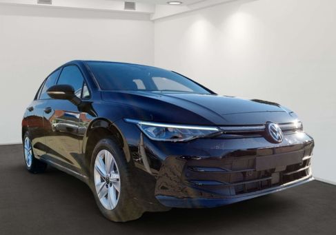 Volkswagen Golf, 2024 3