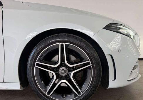 Mercedes-Benz A 200, 2021 3