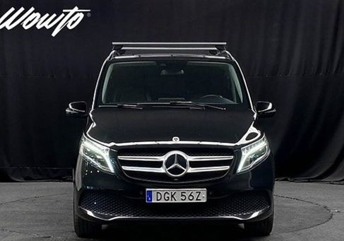 Mercedes-Benz V 300, 2022