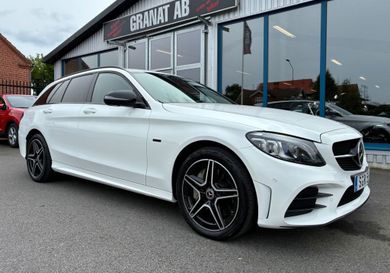 Mercedes-Benz C 300, 2021
