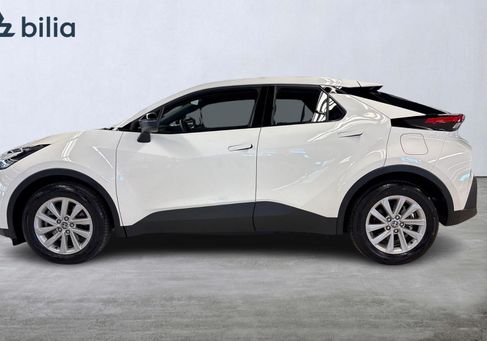 Toyota C-HR, 2025 3