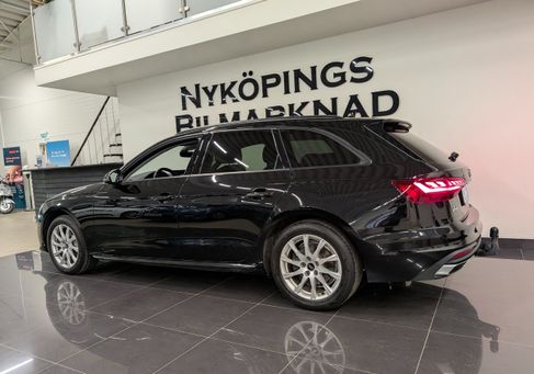 Audi A4, 2022