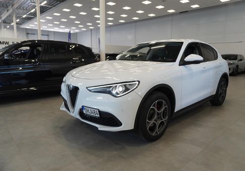 Alfa Romeo Stelvio, 2018