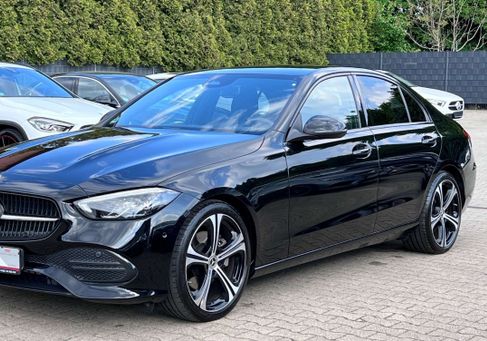 Mercedes-Benz C 200, 2022