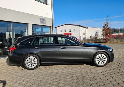 Mercedes-Benz C 220, 2022