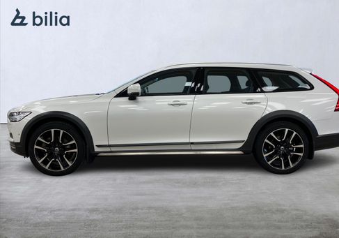 Volvo V90 Cross Country, 2017