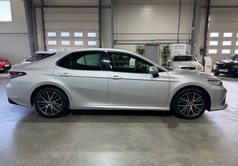 Toyota Camry, 2021