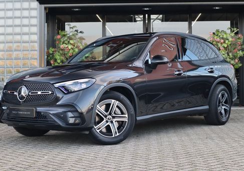 Mercedes-Benz GLC 200, 2022