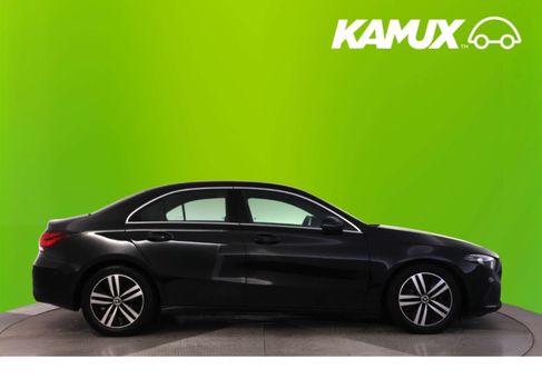 Mercedes-Benz A 180, 2022