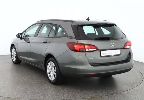 Opel Astra, 2019