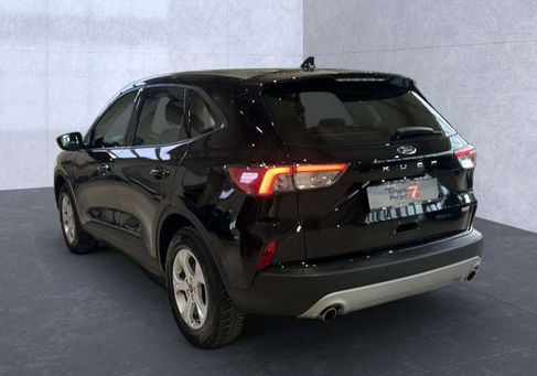 Ford Kuga, 2022