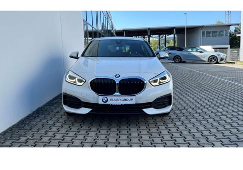 BMW 118, 2023