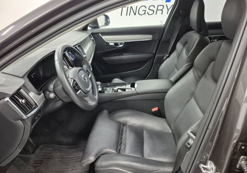 Volvo V90, 2023