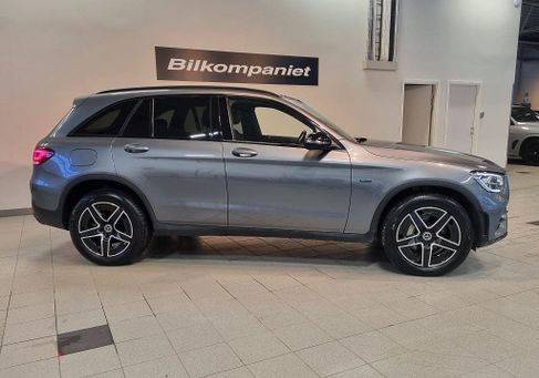Mercedes-Benz GLC 300, 2021