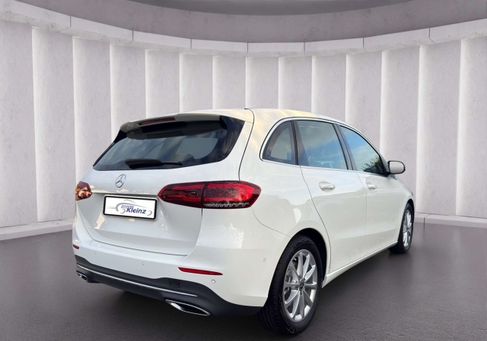 Mercedes-Benz B 200, 2019 3