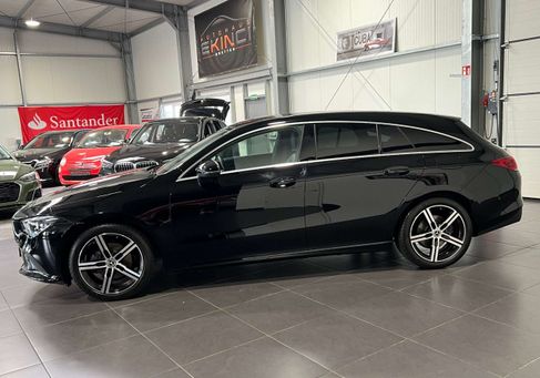 Mercedes-Benz CLA 180, 2022
