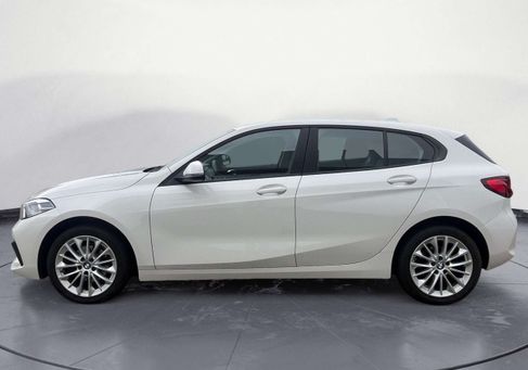 BMW 118, 2023