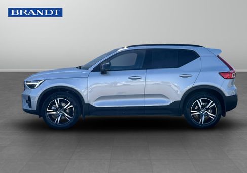 Volvo XC40, 2025 3