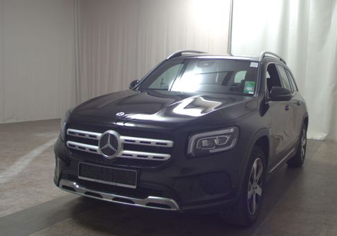 Mercedes-Benz GLB 200, 2022