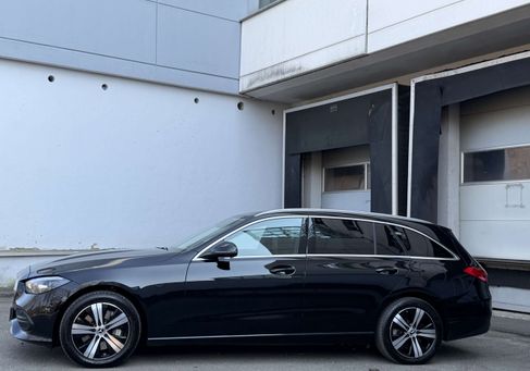 Mercedes-Benz C 300, 2023