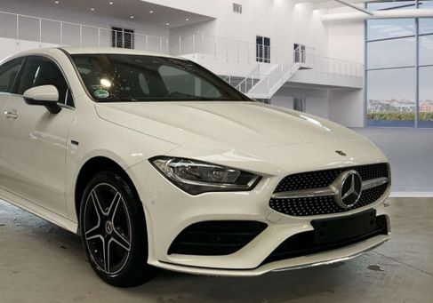 Mercedes-Benz CLA 250, 2021