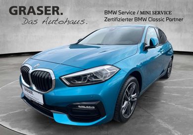 BMW 118, 2022