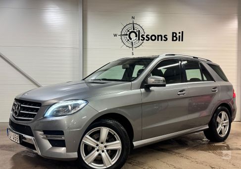 Mercedes-Benz ML 350, 2013