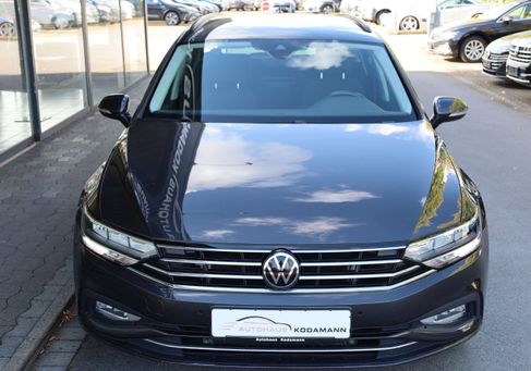 Volkswagen Passat Variant, 2022 3
