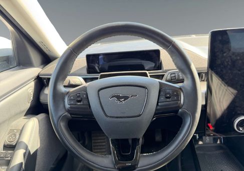 Ford Mustang Mach-E, 2023