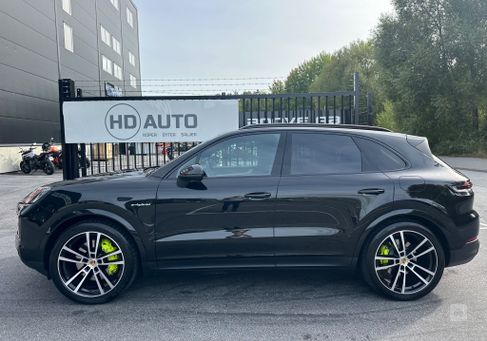 Porsche Cayenne, 2024