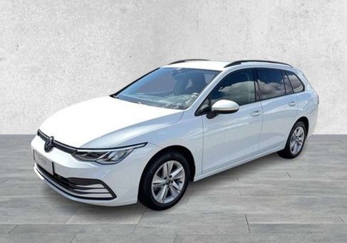 Volkswagen Golf, 2023