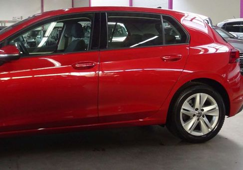 Volkswagen Golf, 2022