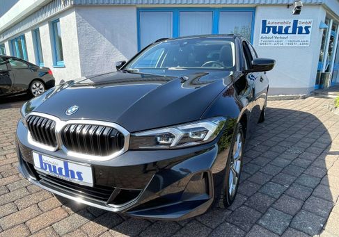 BMW 330, 2022