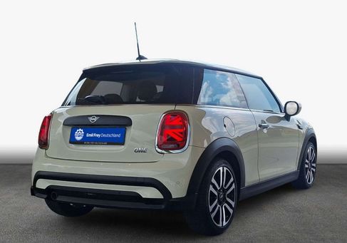 MINI ONE, 2022