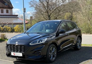Ford Kuga, 2023