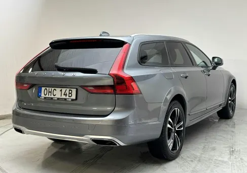 Volvo V90 Cross Country, 2020 3