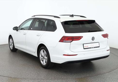 Volkswagen Golf, 2021 3
