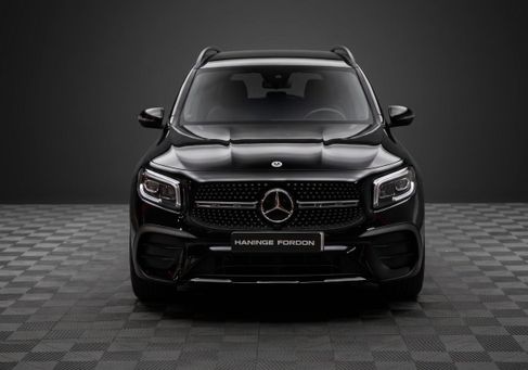 Mercedes-Benz GLB 200, 2021