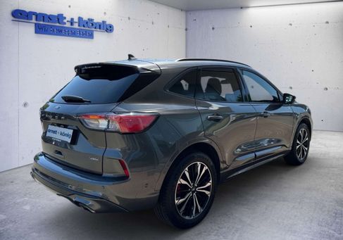 Ford Kuga, 2022