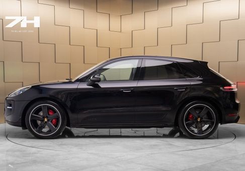 Porsche Macan, 2021