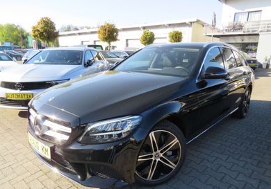 Mercedes-Benz C 300, 2021