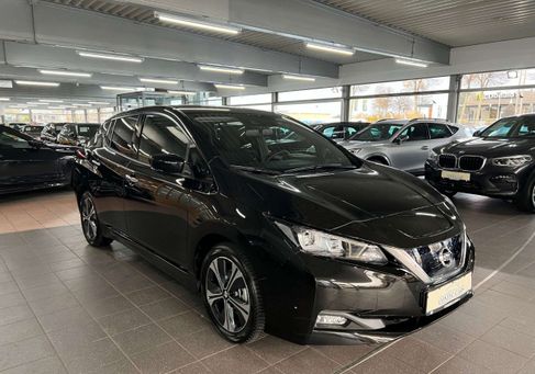 Nissan Leaf, 2021 3
